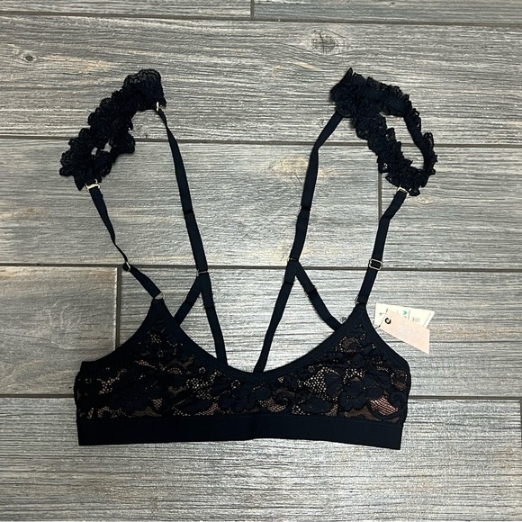 NWT Free People X We Are HAH Guard Her Bra or Belt Black Lace Small Bralette - Picture 3 of 15